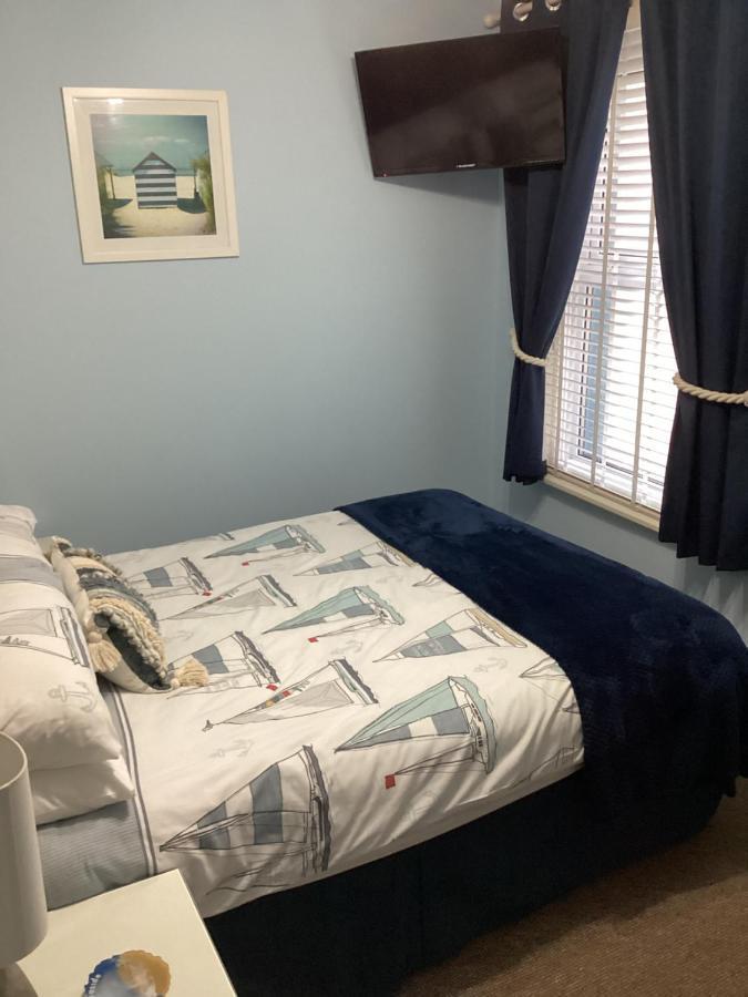 By The Seaside Bed and Breakfast Blackpool Buitenkant foto